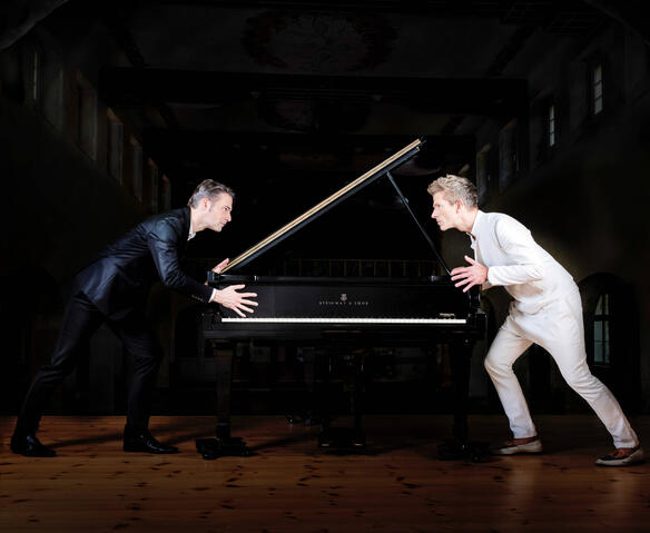 Piano Battle © Neda Navaee